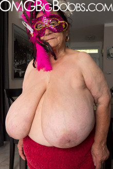 Margaret videos on CurveFanz